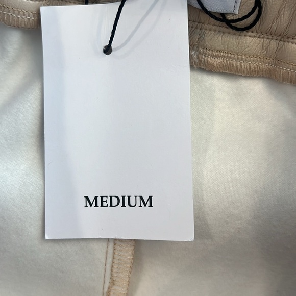 Shade of Blonde cream faux leather straight leg slit pants size medium NWT - Picture 5 of 7